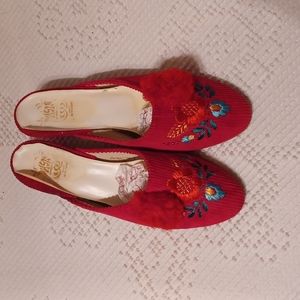 Vintage Hungarian Slipper Shoes